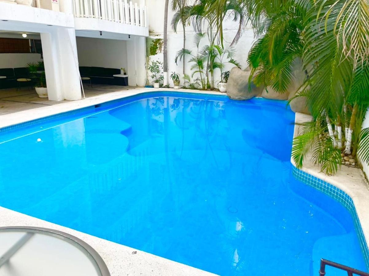 Sky Inn Acapulco Y Condominio Mediterrane Luaran gambar